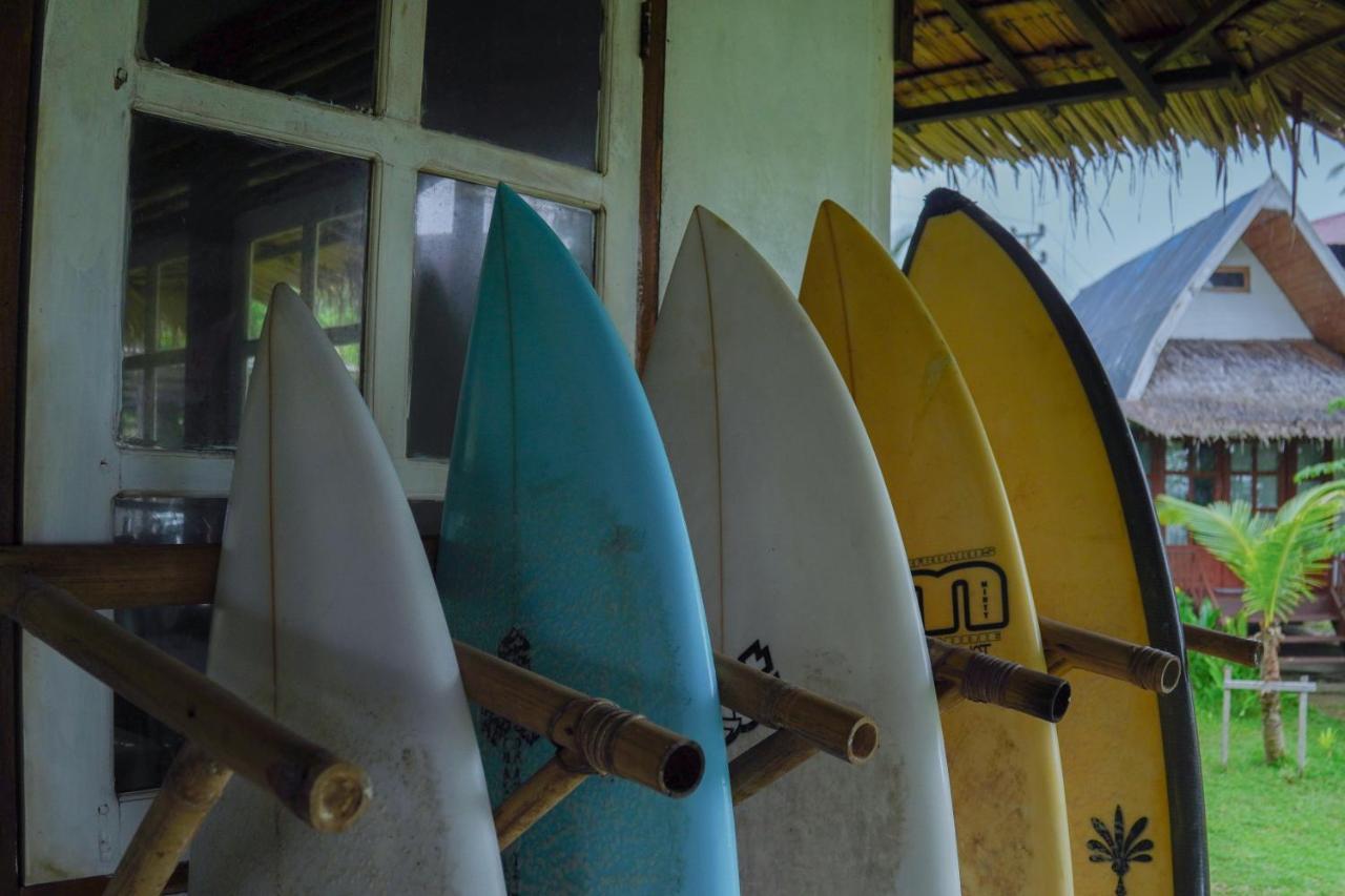 Momos Surf Shack Hotel Salul Exterior photo