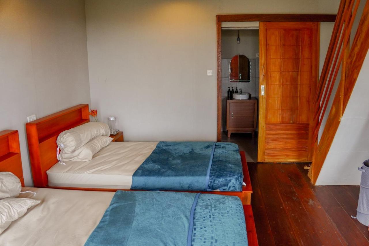 Momos Surf Shack Hotel Salul Exterior photo